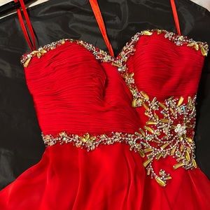 Beautiful flowy XS prom dress